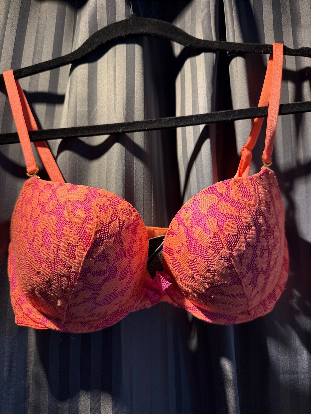 Victoria's Secret Pink & Orange Lace Push-Up Bra